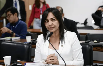 Assembleia de Deus emite nota de repúdio para senadora que apoia Lula