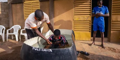 Missionários na África alcançam caminhoneiros muçulmanos: \"Eles têm fome da Palavra\"