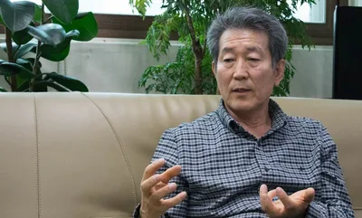 Pastor conhecido como 'Schindler asiático' se arrisca para salvar escravas sexuais na China