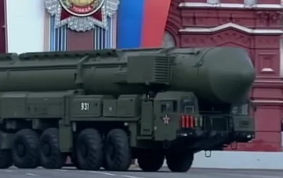 TV russa diz que “todos morreremos um dia” para “confortar” sobre guerra nuclear