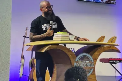 Anderson Silva prega na Bola de Neve e confirma alinhamento com Apóstolo Rina