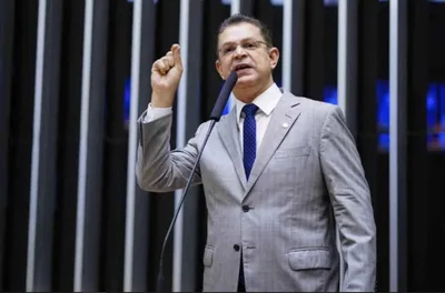 Sóstenes Cavalcante, braço político de Malafaia, chama Haddad de “burro” e “analógico”
