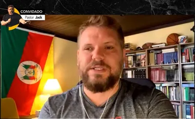 "A pornografia é uma porta para demônios acessarem as nossas vidas", diz pastor