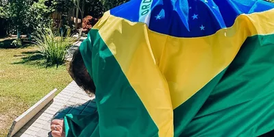 \"O trono do Brasil não pertence a homens, mas a Jesus\", declara pastor