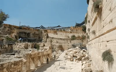 Poço que protegia reis bíblicos é descoberto por arqueólogos em Jerusalém