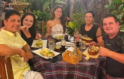 Aniversário de Lauriete com acompanhante “misterioso” chama atenção dos fãs