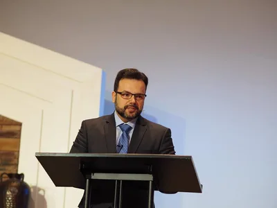 “Muitos dogmas da Igreja Católica foram perpetuados na Evangélica”, diz rabino