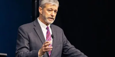 Paul Washer exorta a Igreja sobre missões: ‘Larguem seus celulares e vão para o campo’