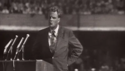 Gângster queria matar Billy Graham, mas se converteu ao ouvi-lo pregar