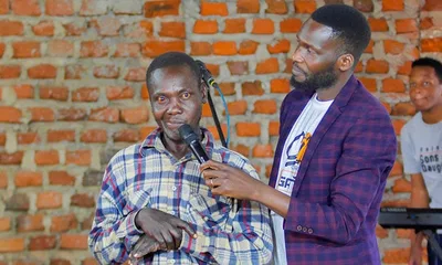 Feiticeiro há 50 anos, homem se entrega a Jesus: ‘Não volto mais aos rituais’