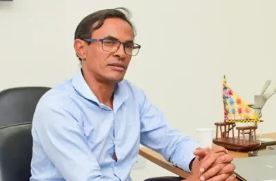 Prefeito se recusa a aceitar disciplina após engravidar amante e bate boca com pastor