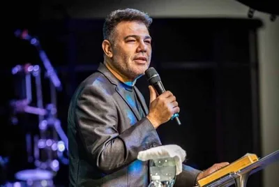 Marco Feliciano prega no aniversário da Quinta Profética da Catedral Dos Milagres