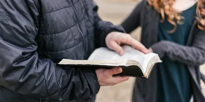 Meus filhos não querem saber sobre Deus: O que eu faço?
