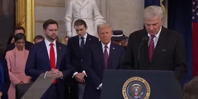 Franklin Graham ora na posse de Trump: ‘Não podemos voltar as costas ao Senhor’