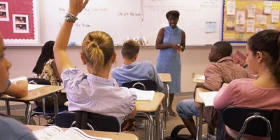 Ateísmo deve ser integrado às aulas de educação religiosa no Reino Unido