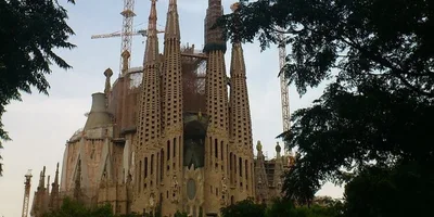 Pesquisa: Menos católica, Espanha tem aumento de ateus e agnósticos