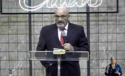 Pastor que chamou fiéis que não dizimam de “sanguessugas” é condenado pela justiça