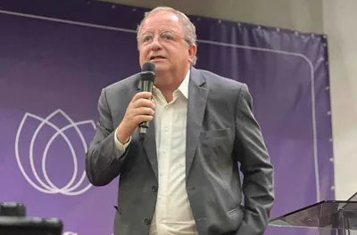 Pastor sobre Dino no STF: “Nós temos que orar contra esse comunista”