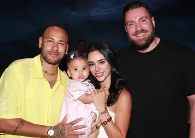 Neymar batiza filha na igreja católica e a consagra em igreja evangélica