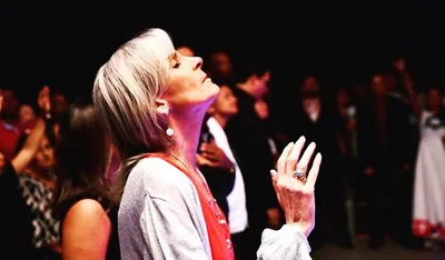 Ludmila Ferber fala sobre sua luta contra o câncer: "Estou no caminho do milagre"