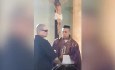 Rapper grava clipe em igreja e troca hóstia por cigarro de maconha