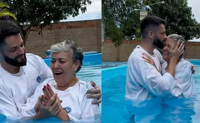 Filho batiza a mãe após 8 anos de oração por sua conversão