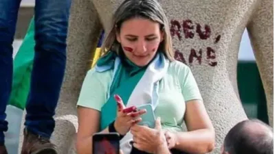 STF suspende julgamento de evangélica que pichou estátua da Justiça
