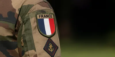 Rumores de Guerra: França quer Exército pronto para possível confronto com Rússia em 4 anos