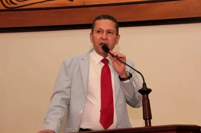 Ex-deputado e pastor da Assembleia de Deus é acusado de assédio sexual