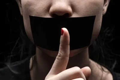 “PL da censura” pode banir versículos bíblicos das redes sociais?