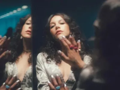 'Cristão que é artista sofre muito’, se queixa Priscilla Alcantara