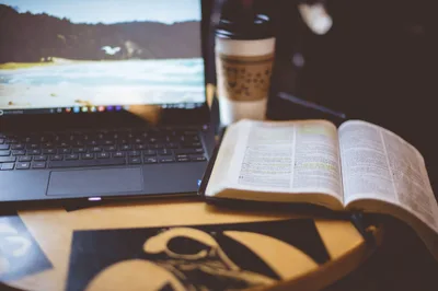 Igreja é condenada após expôr disciplina em culto transmitido online