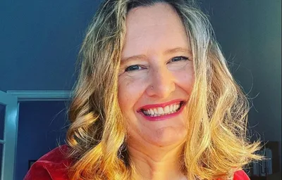 Mulher testemunha cura em Jesus, após traumas de abuso sexual na infância