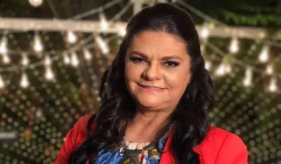 Léa Mendonça defende a transparência na gestão do dízimo pelas igrejas