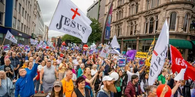Mais de 1.000 cristãos marcham para Jesus nas ruas da Irlanda