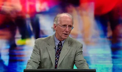 Devemos expulsar demônios hoje? John Piper diz que sim e ensina através da Bíblia