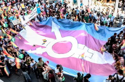 Igreja cria ministério para ajudar crianças confusas com o gênero