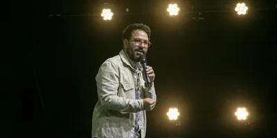 \"A Igreja não pode ser sufocada por modinhas\", alerta pastor