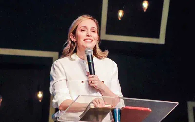 Pastora Talitha Pereira é deportada dos EUA