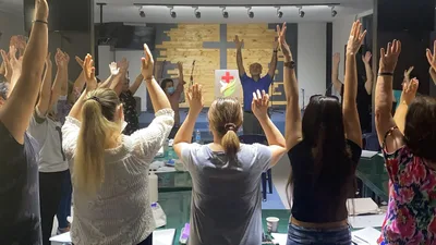 Deus está se movendo em meio à crise no Líbano: "Vimos uma genuína sede espiritual"