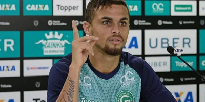 Jogador Michael conta que deixou as drogas após ler a Bíblia: \"Deus falou comigo\"