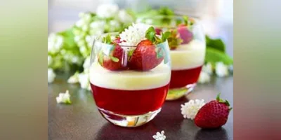 Para refrescar: Creme de Baunilha com Gelatina de Morango