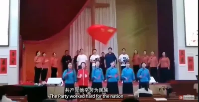 Livros religiosos são alvo de caça na China, que obriga louvor ao PCCh
