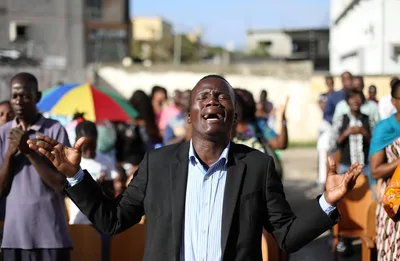 Africanos se voltam para Deus após ciclone: "Só com Ele seguiremos em frente"