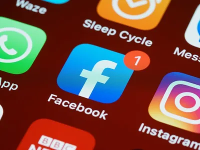Meta não permitirá mais anúncios direcionados à política, religião ou orientação sexual no Facebook e Instagram