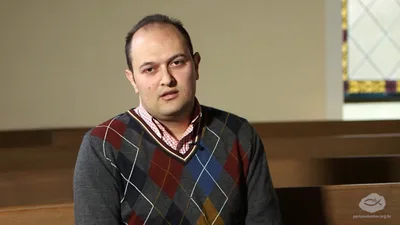 Ex-muçulmano conta por que se converteu ao cristianismo: "Faltava Deus em minha vida"