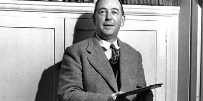 Biografia de C. S. Lewis, autor de “As Crônicas de Nárnia”, ganha versão infantil sobre fé