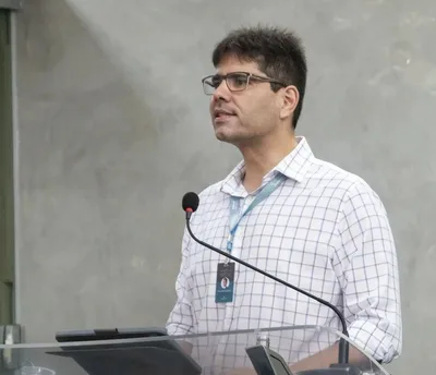 Filipe Fontes: ‘Ame e estude a Bíblia mais do que qualquer coisa’