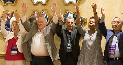Igreja Metodista Unida rejeita união homossexual em votação histórica