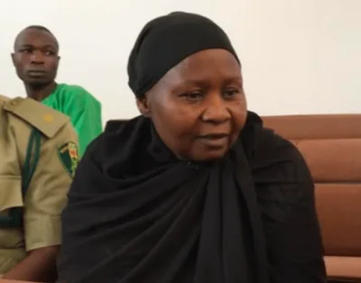Cristã nigeriana será julgada por blasfêmia após condenar linchamento de estudante